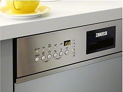 Посудомоечная машина Zanussi - панель управление