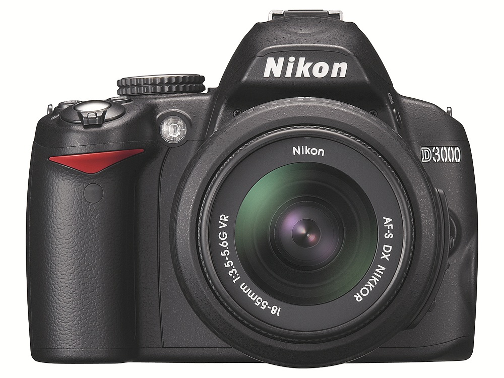 Зеркальная фотокамера Nikon D3000