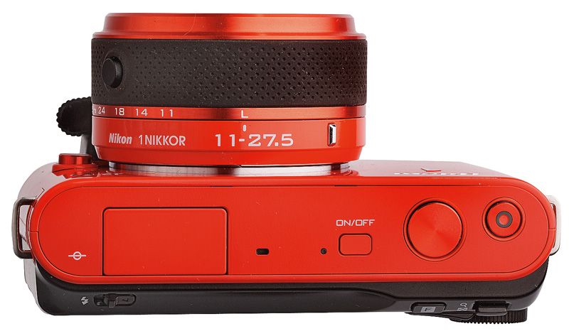 Компактная фотокамерa Nikon 1 J2 - сбоку