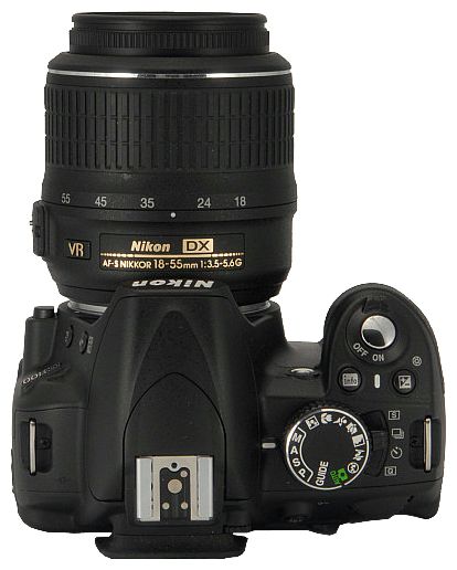 Зеркальная фотокамера Nikon D3100
