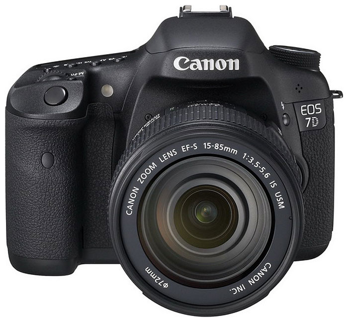 Зеркальная фотокамера Canon EOS 7D