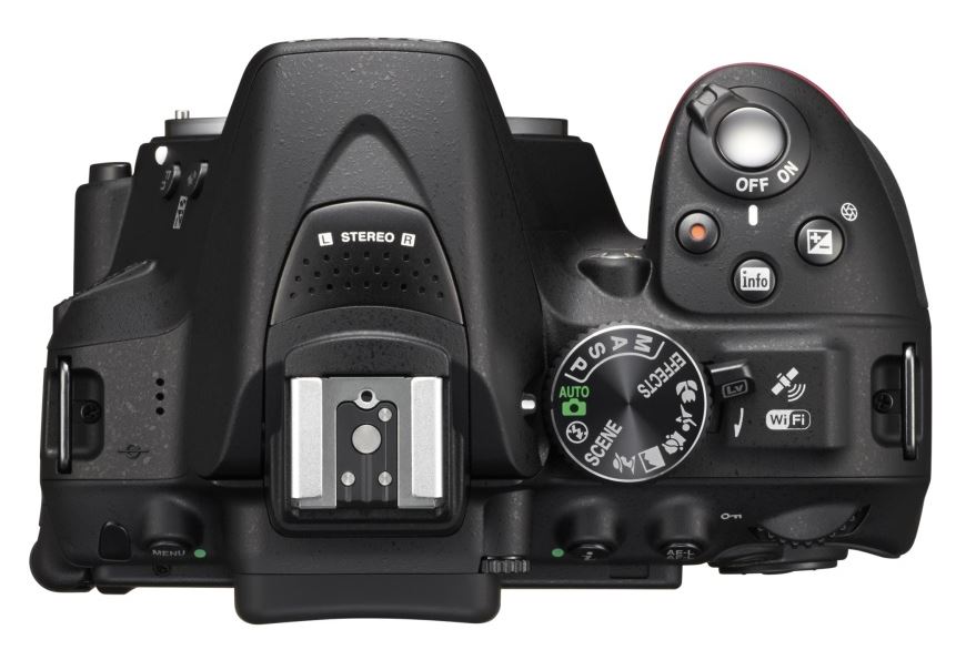 Зеркальная фотокамера Nikon D5300 - управление
