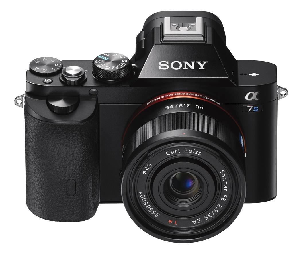 беззеркальная камера Sony α7S - ракурс