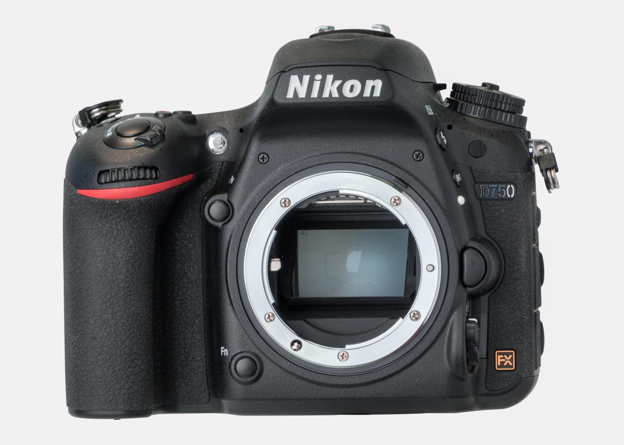 Зеркальная камера Nikon D750 - Body