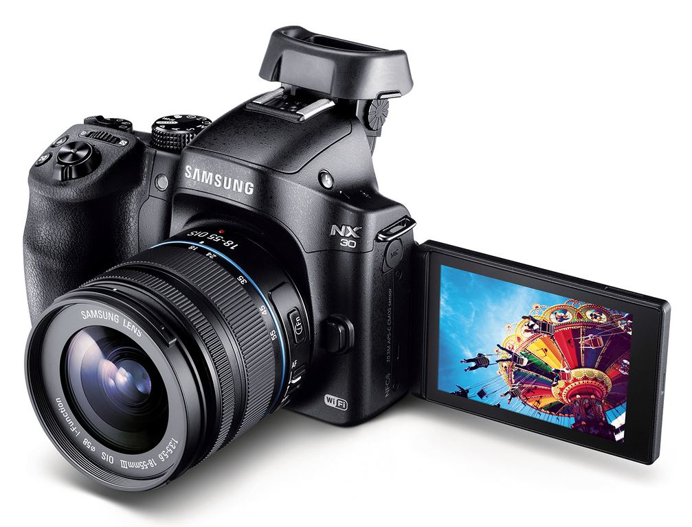 Фотокамера Samsung NX30 - дисплей поворот