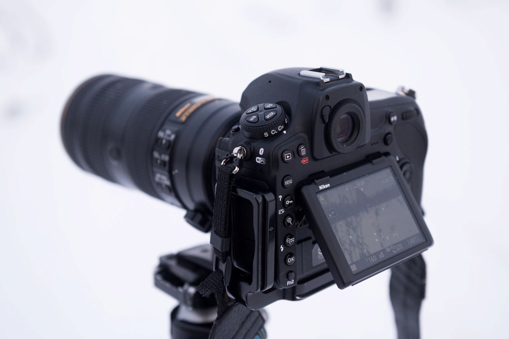 дисплей фотоаппарата Nikon D850
