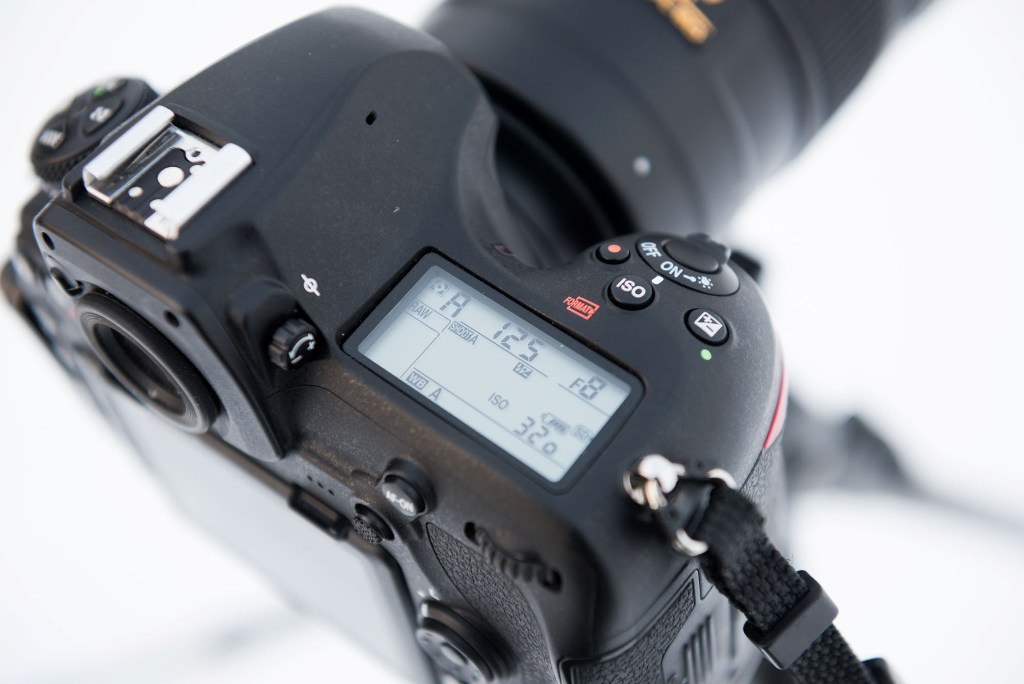 фотоаппарат Nikon D850 на морозе